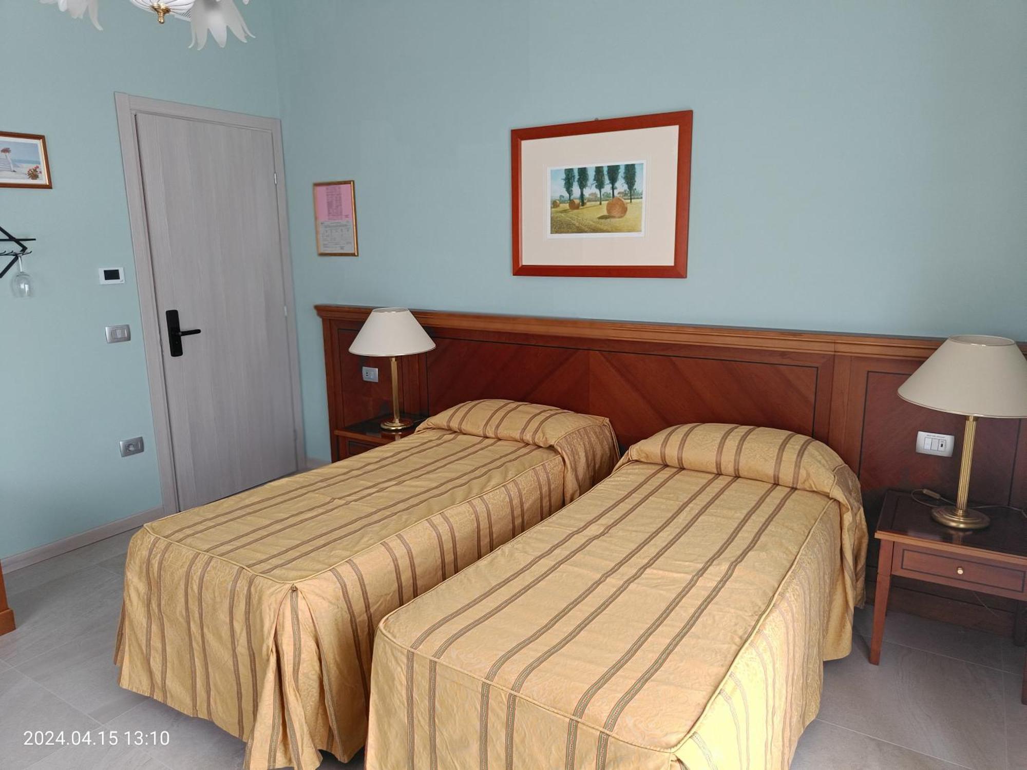 Villa Mariana Bed And Breakfast Saluzzo Eksteriør bilde