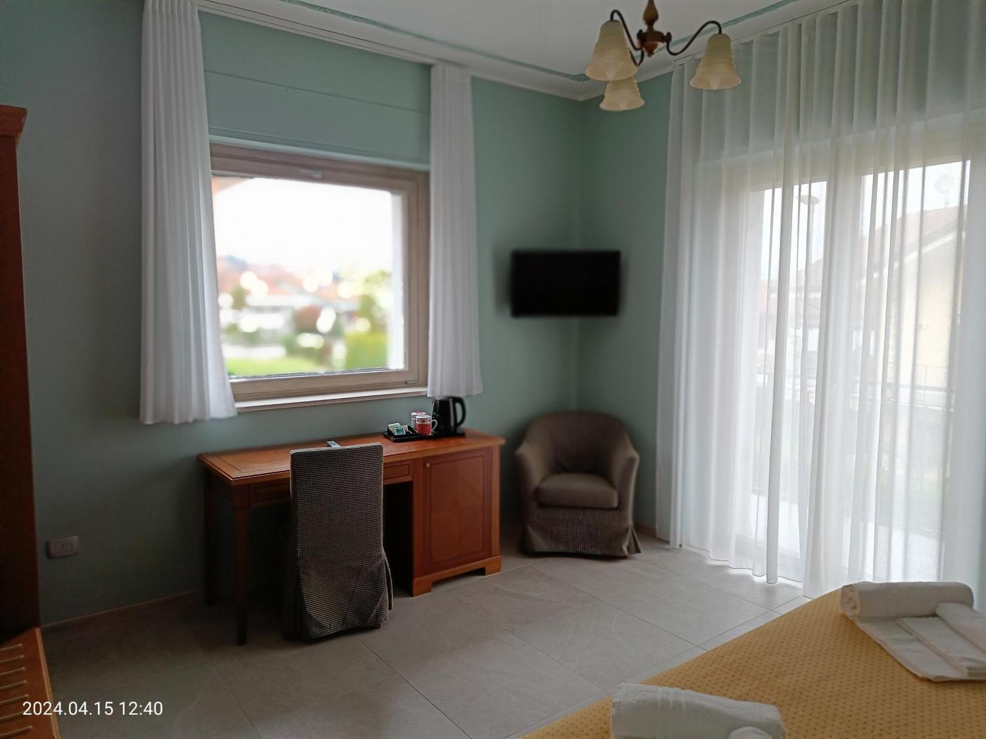 Villa Mariana Bed And Breakfast Saluzzo Eksteriør bilde
